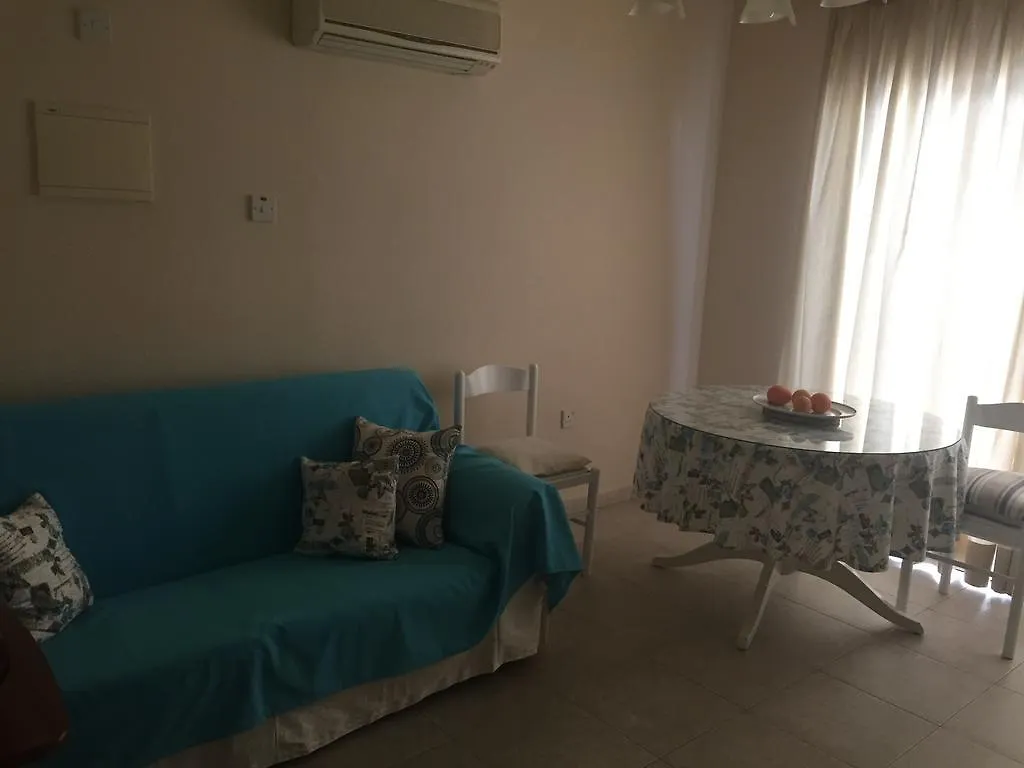Apartment Christina Larnaca 0*,