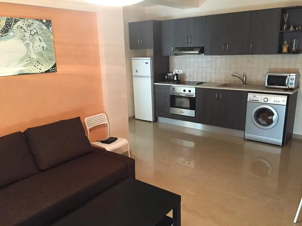 Apartment Christina Larnaca
